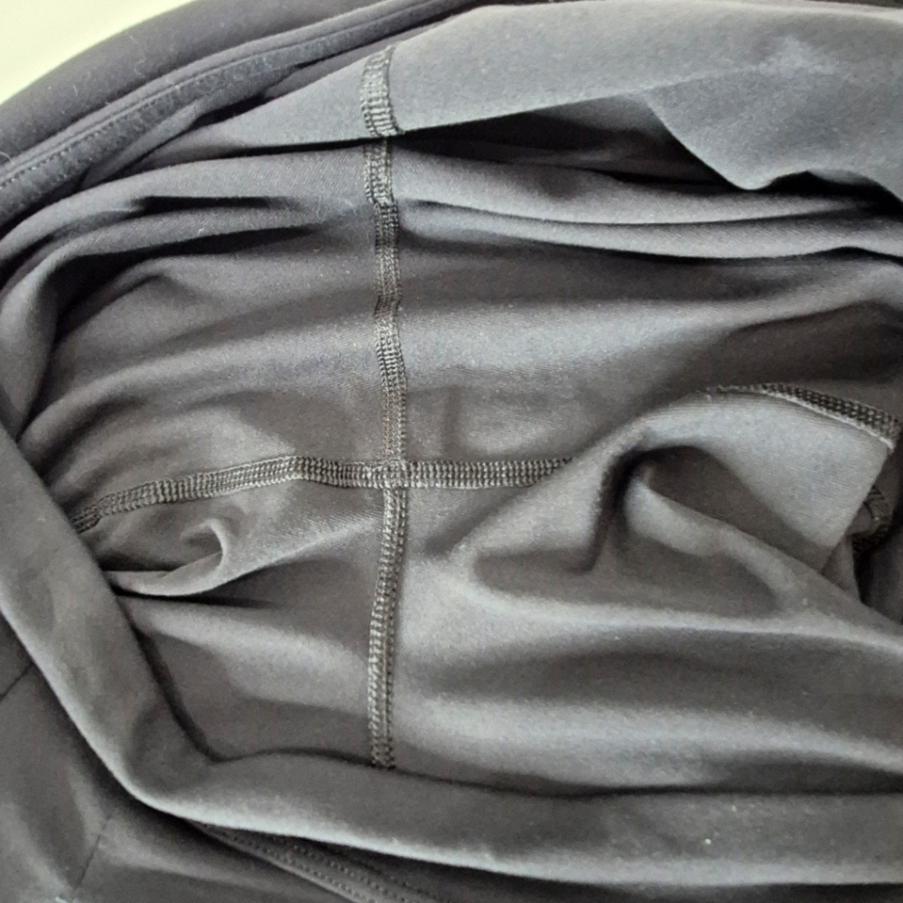 Lululemon High-Rise Pleated Wide Leg Cropped Pants - Size 10 - Picture 11 of 11